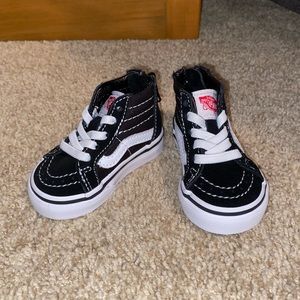 NWOT Infant Vans